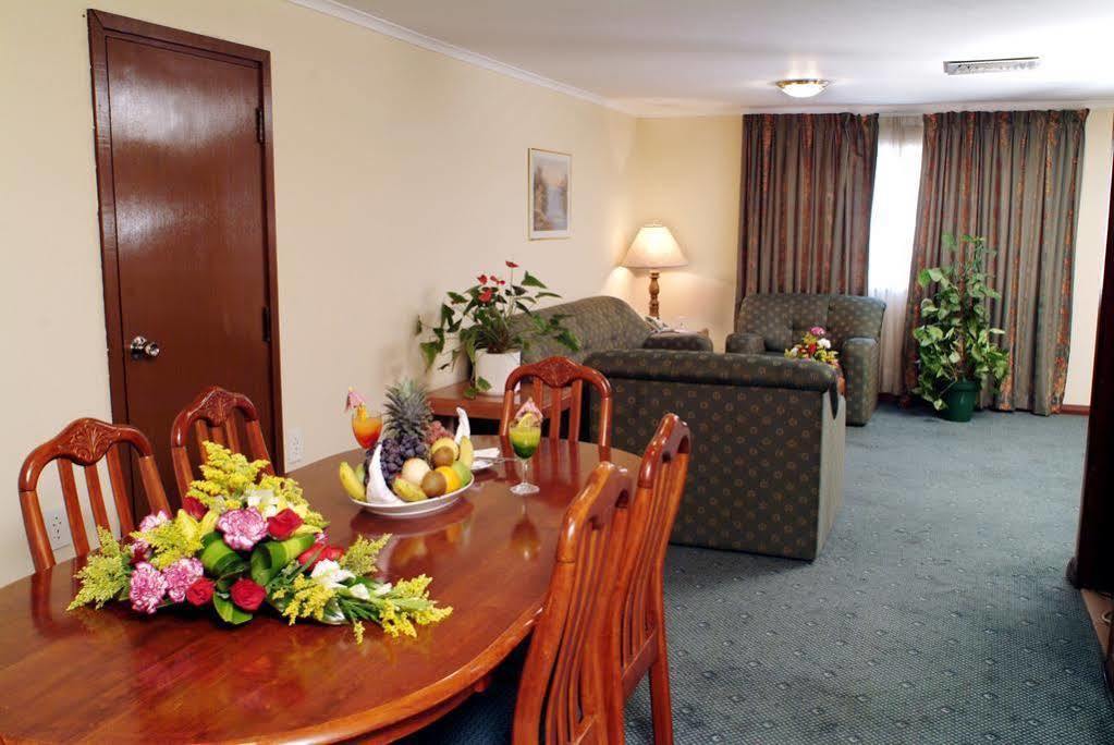 Dammam Hotel Exterior photo